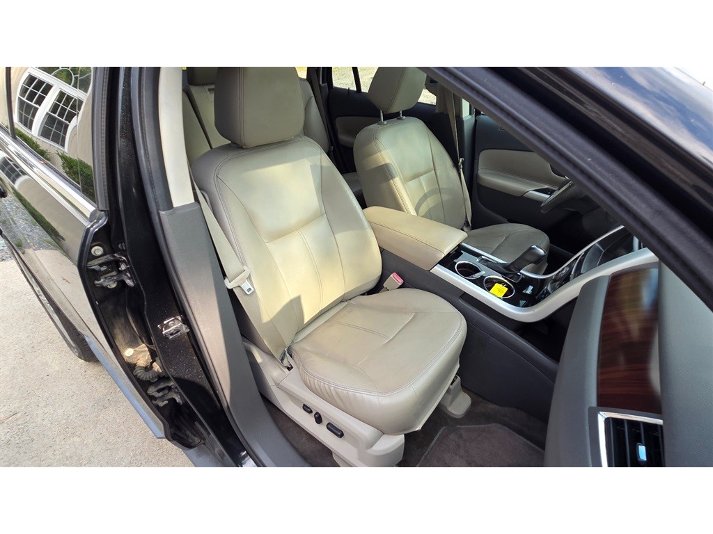 2013 Ford Edge Limited photo 20
