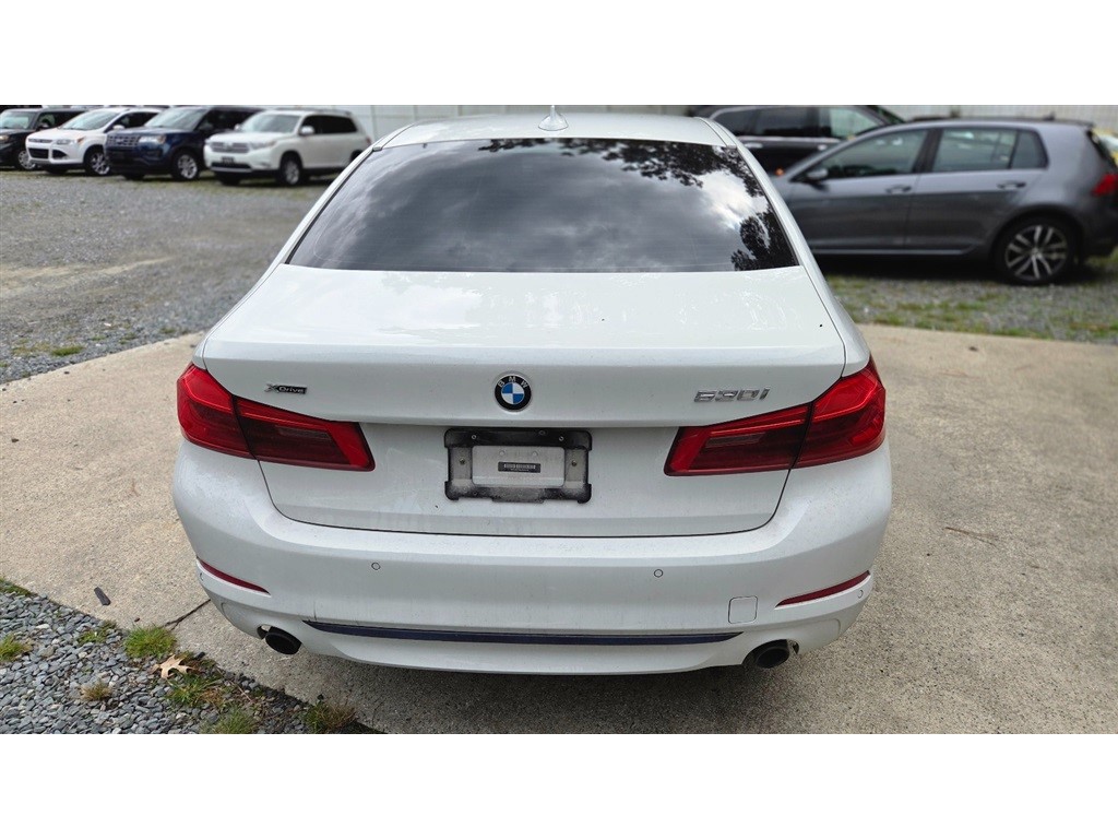 2020 Bmw 530i xDrive Sedan photo 4