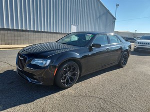2019 Chrysler 300 S V6 RWD for sale by dealer