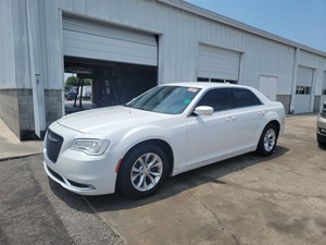 2015 Chrysler 300 Limited RWD for sale by dealer