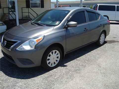 2017 Nissan Versa 1.6 S