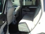 2015 Toyota Highlander Xle Fwd V6 thumbnail 9