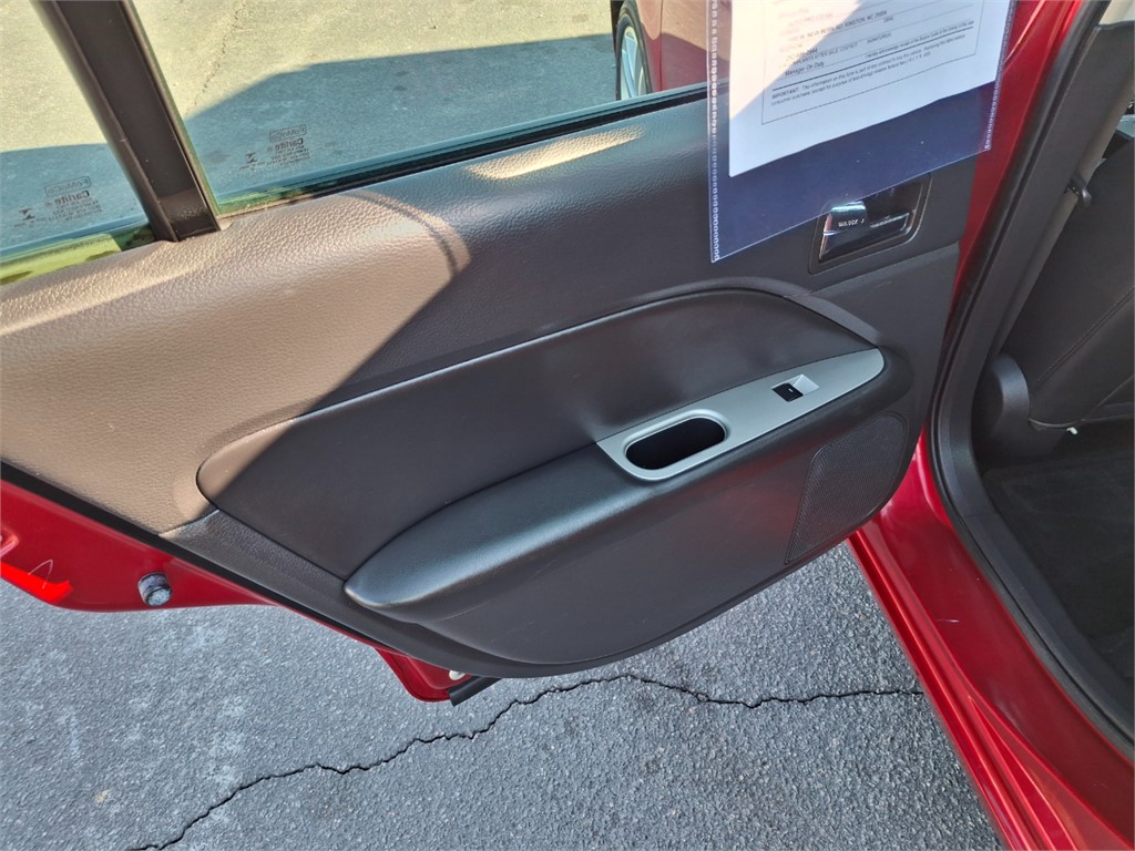 2012 Ford Fusion SEL photo