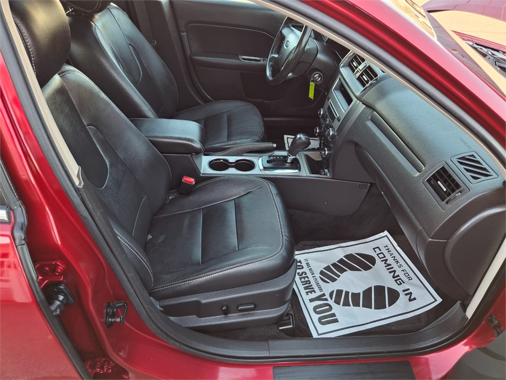 2012 Ford Fusion SEL photo