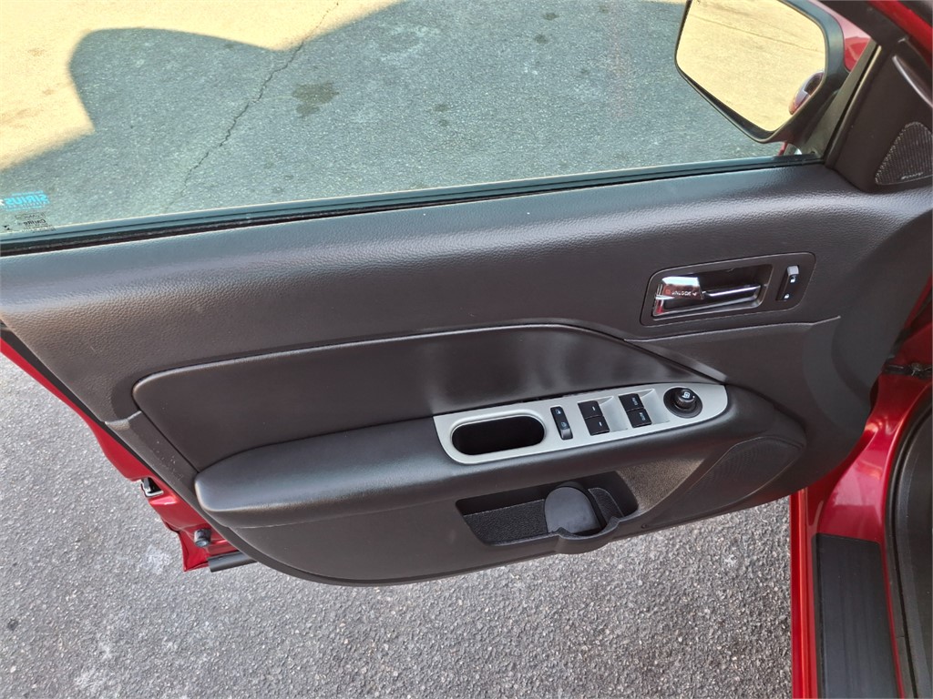 2012 Ford Fusion SEL photo
