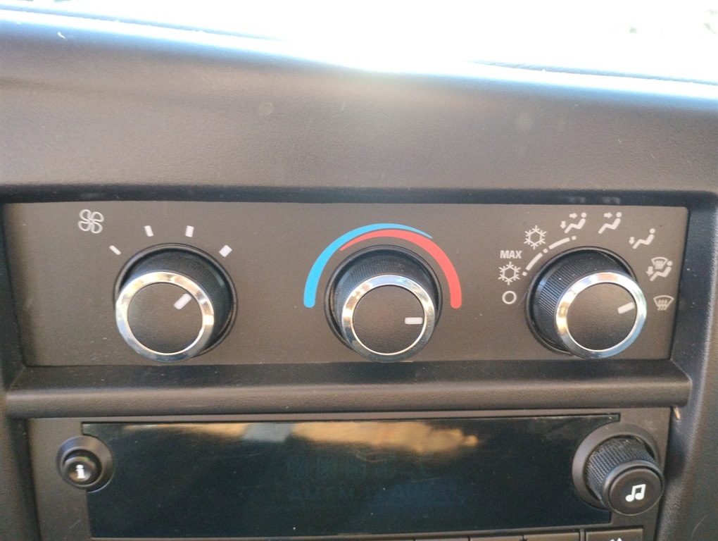 2014 Chevrolet Express 3500 3500 photo