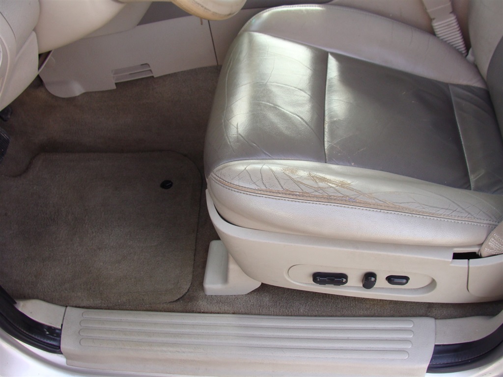 2006 Ford Explorer XLT photo