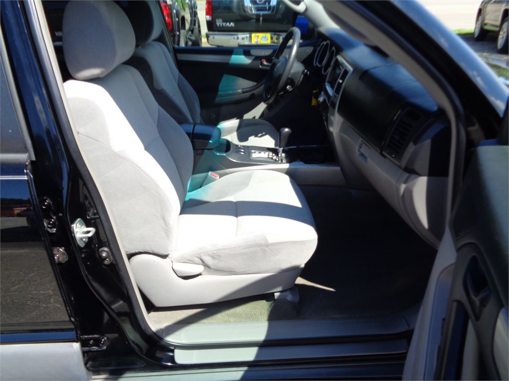 2003 Toyota 4Runner SR5 photo
