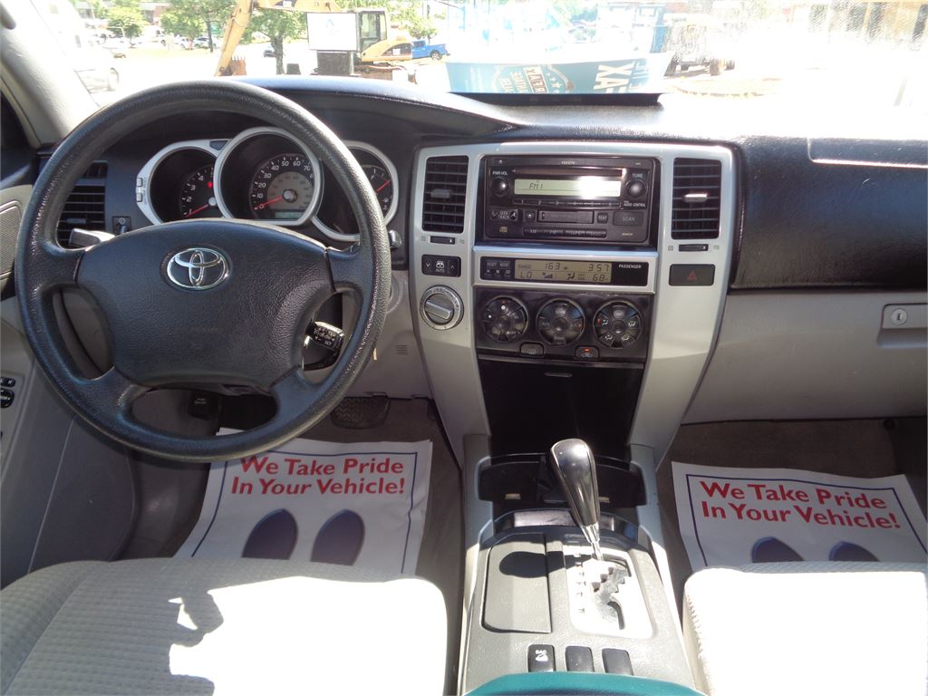 2003 Toyota 4Runner SR5 photo