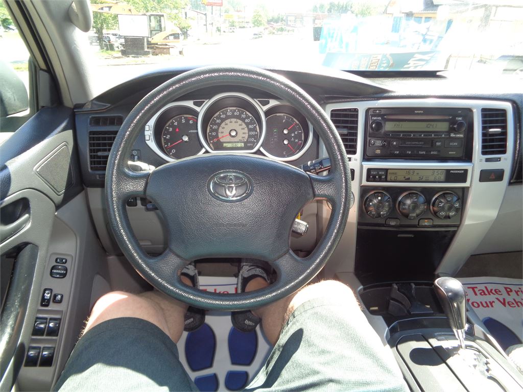2003 Toyota 4Runner SR5 photo