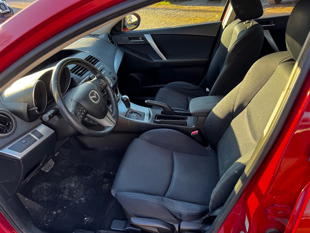 2010 Mazda Mazda3 Sport photo