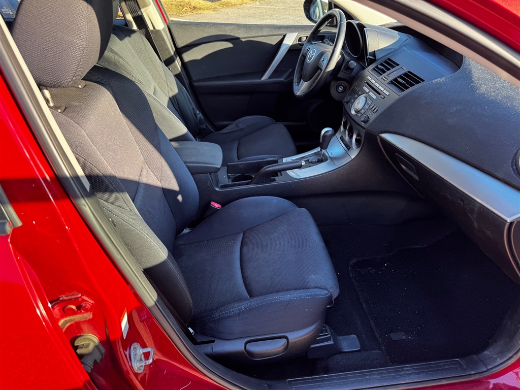 2010 Mazda Mazda3 Sport photo