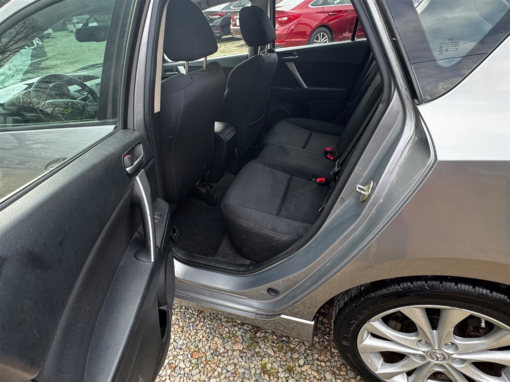 2011 Mazda Mazda3 s Sport photo