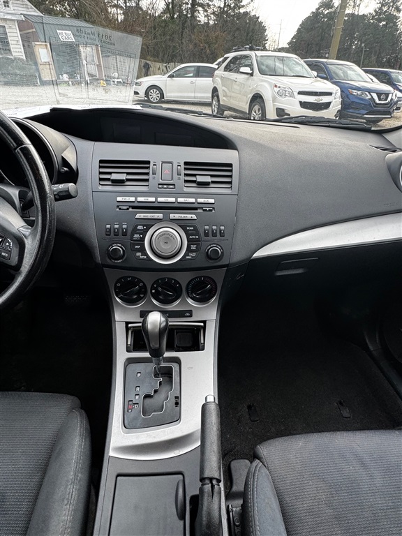 2011 Mazda Mazda3 s Sport photo