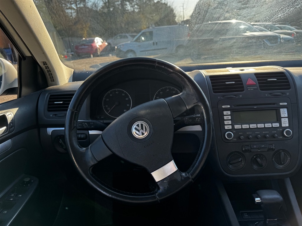 2009 Volkswagen Jetta SE PZEV photo