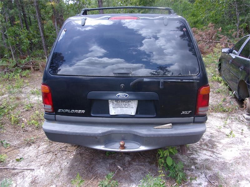 The 2001 Ford Explorer XLT