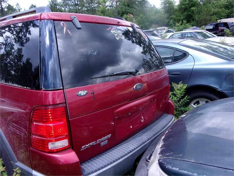 2003 Ford Explorer XLT photo