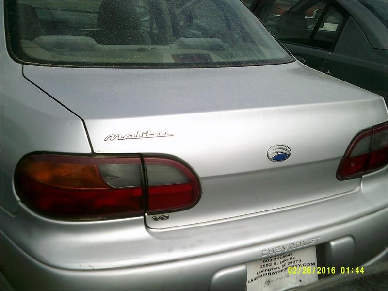 The 2002 Chevrolet Malibu photos