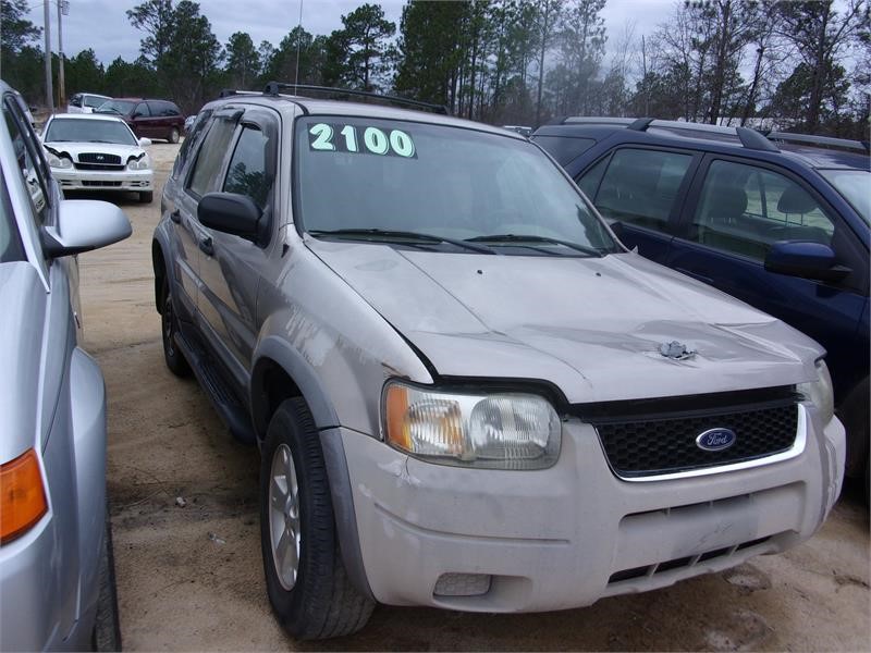 2001 Ford Escape XLT photo