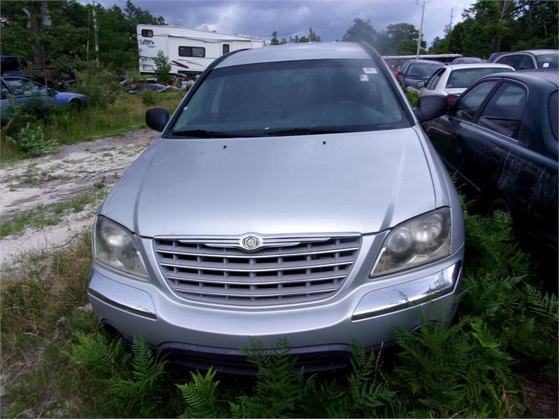 The 2006 Chrysler Pacifica Touring