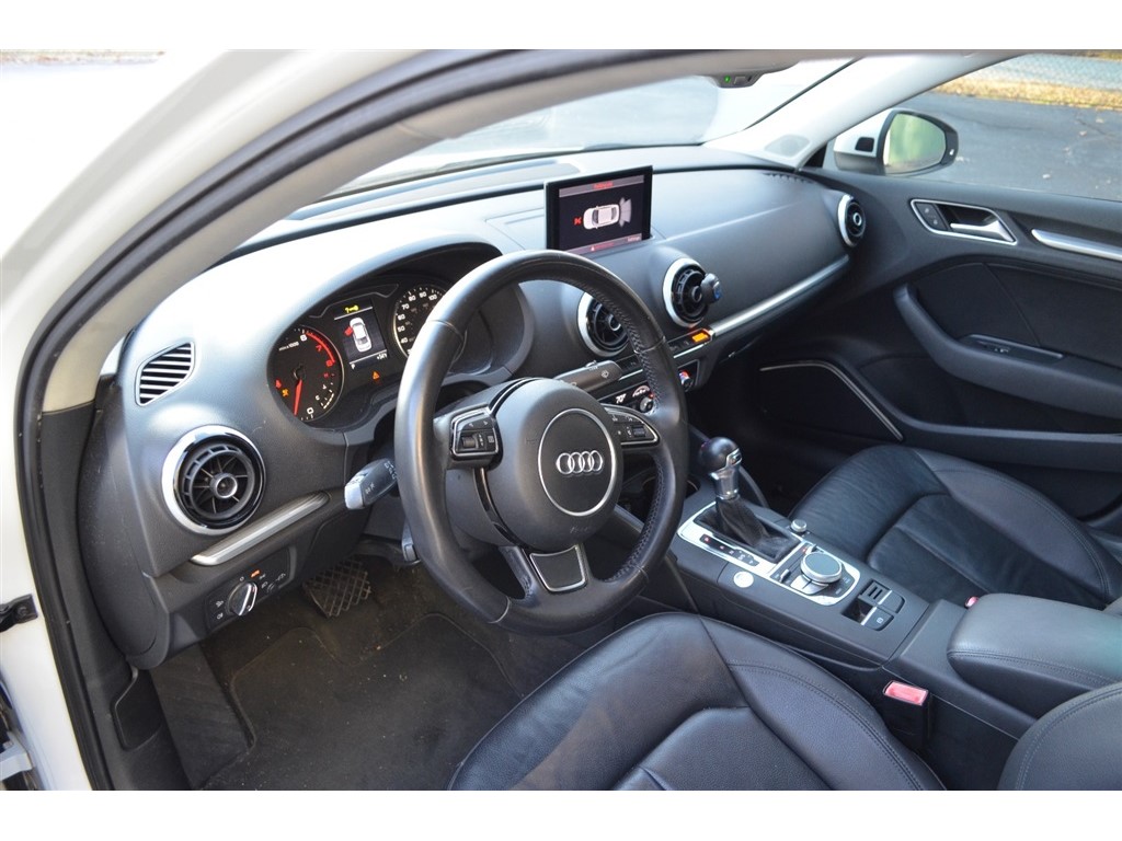 2015 Audi A3 1.8T Prestige photo