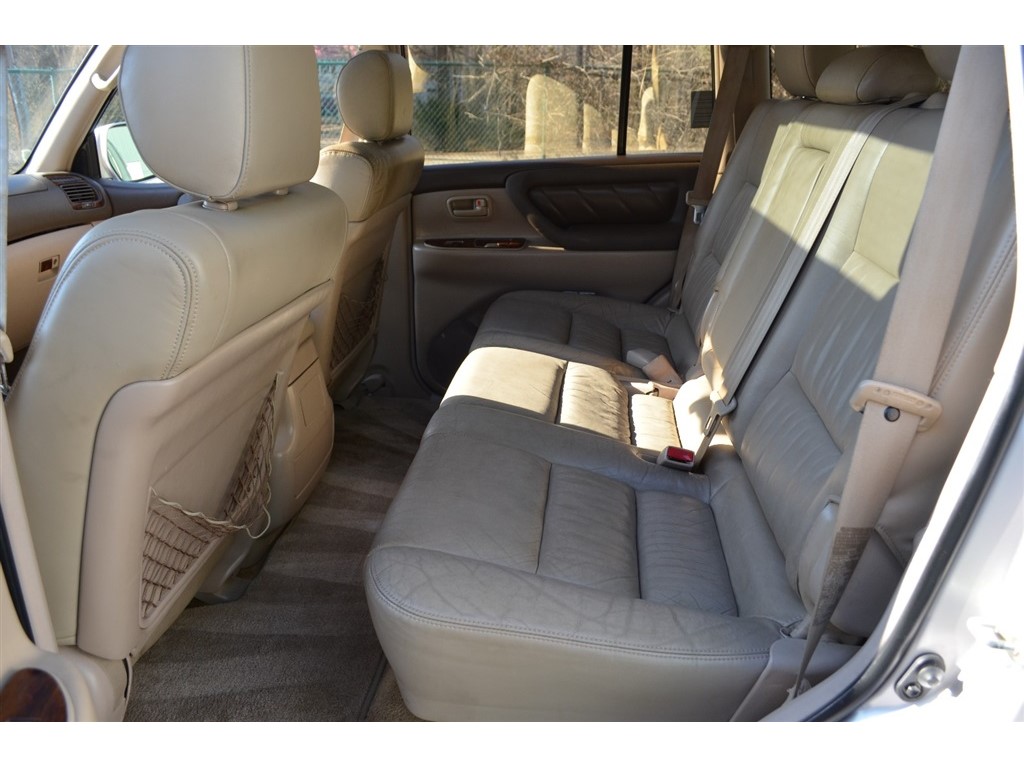 2000 Toyota Land Cruiser photo