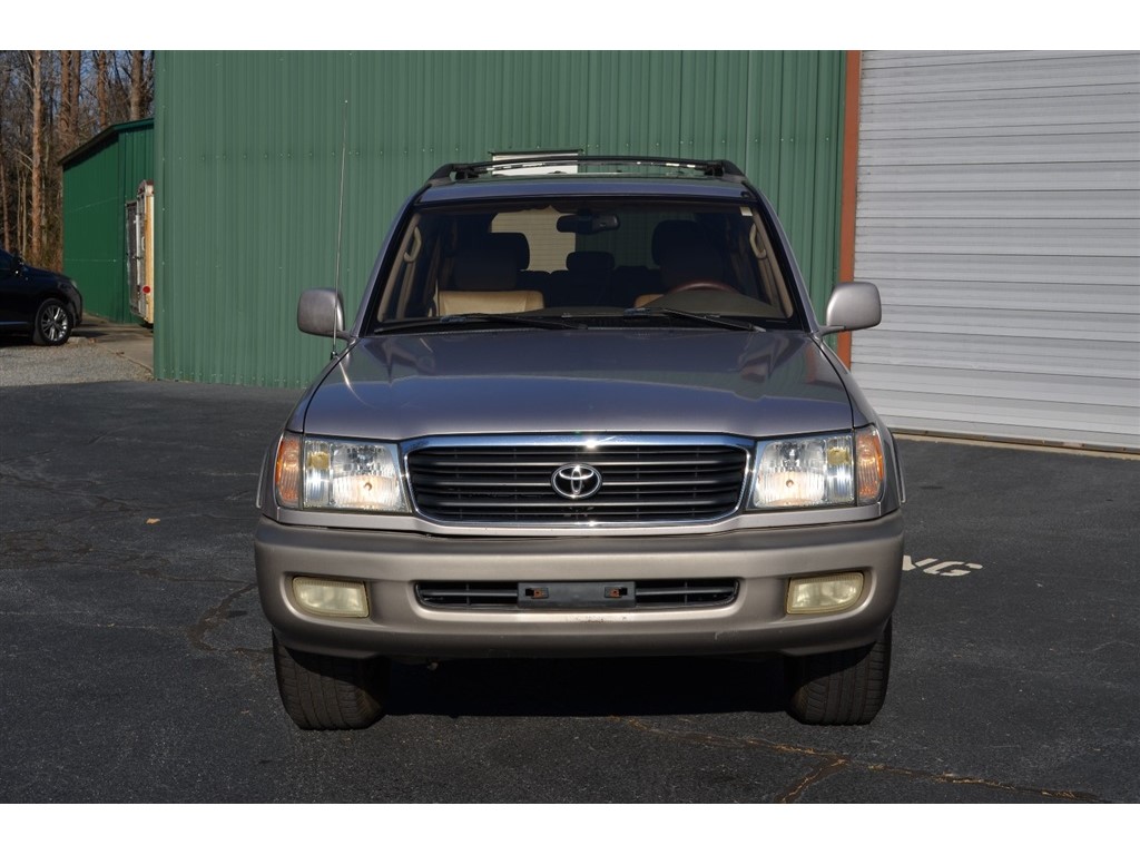 2000 Toyota Land Cruiser photo