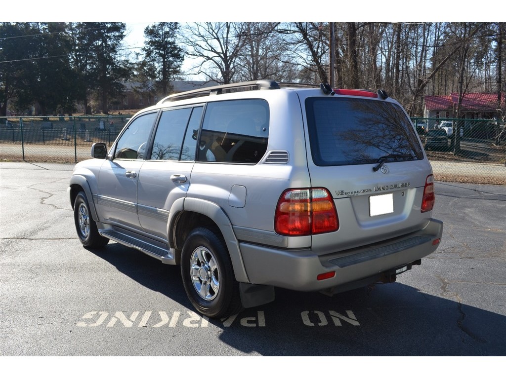 2000 Toyota Land Cruiser photo