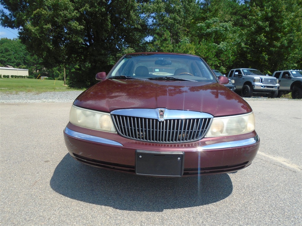 2000 Lincoln Continental photo