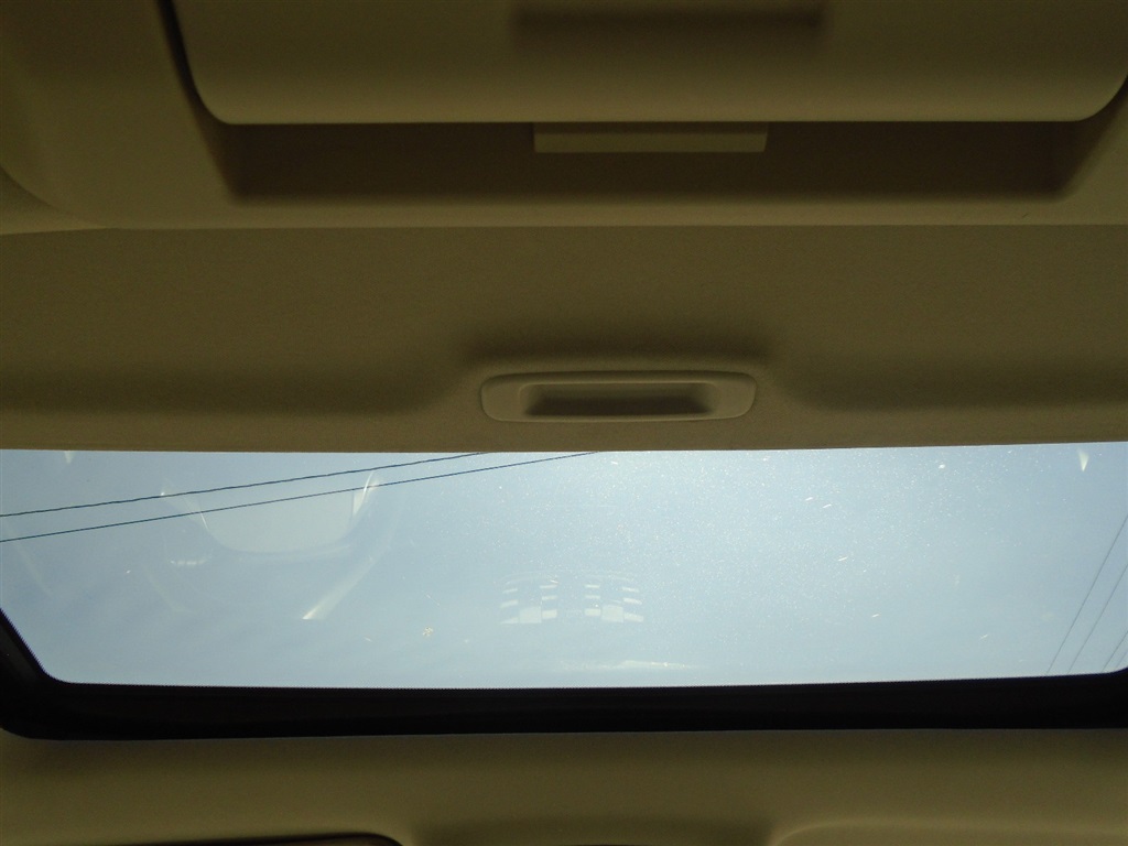 AcuraMDX 6-Spd AT w/Tech and Entertainment Package12