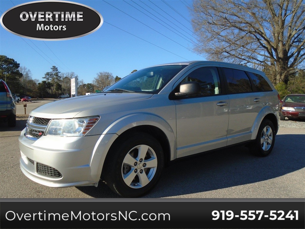 2013 Dodge Journey SE photo