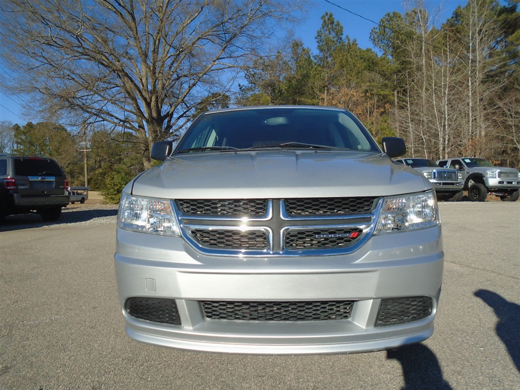 2013 Dodge Journey SE photo
