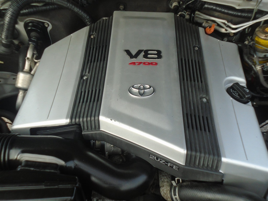 2002 Toyota Land Cruiser photo
