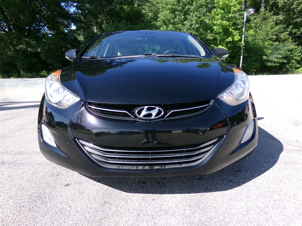 HyundaiElantra Limited2