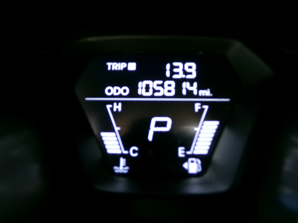 HyundaiElantra Limited9