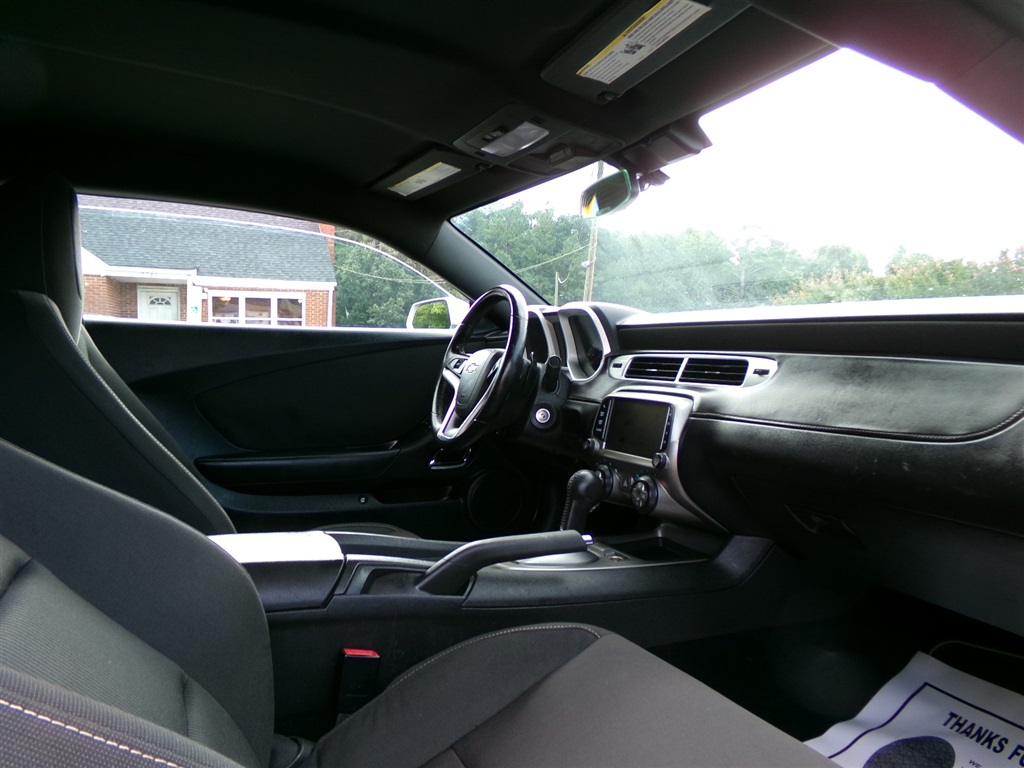 ChevroletCamaro 1LT Coupe12