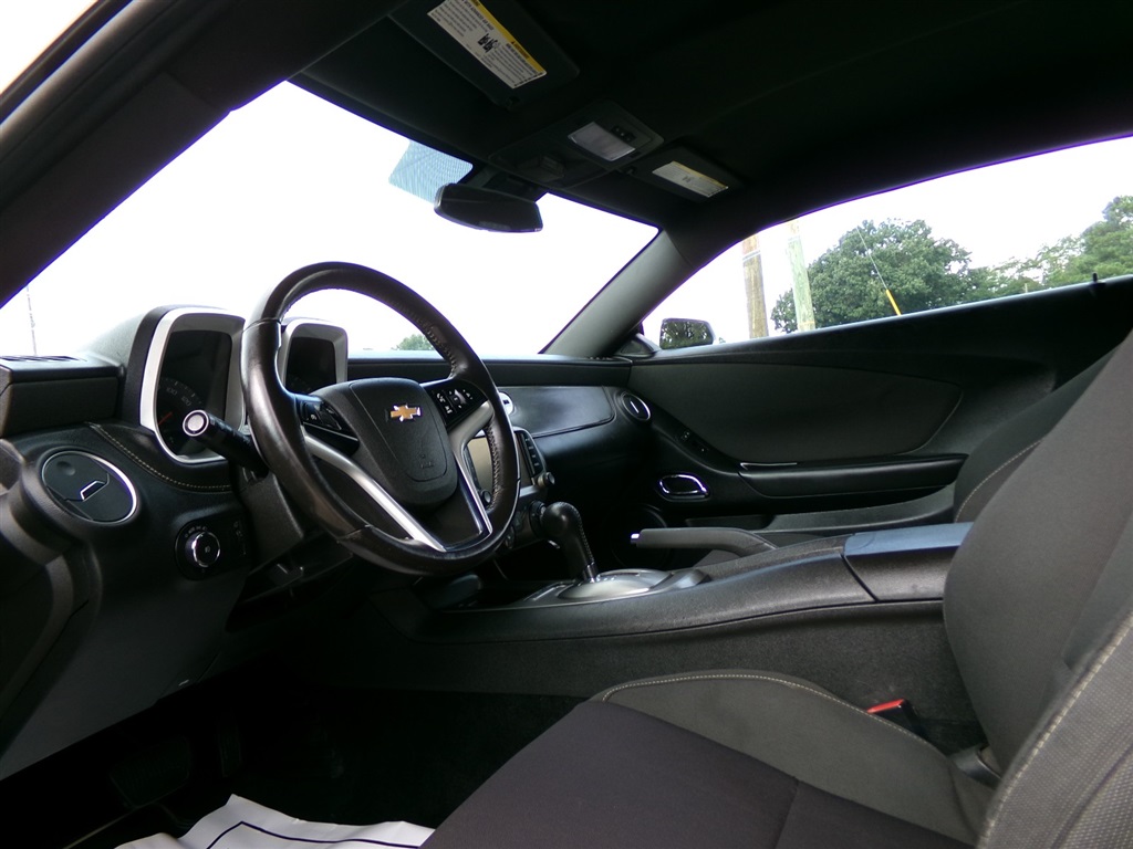 ChevroletCamaro 1LT Coupe8