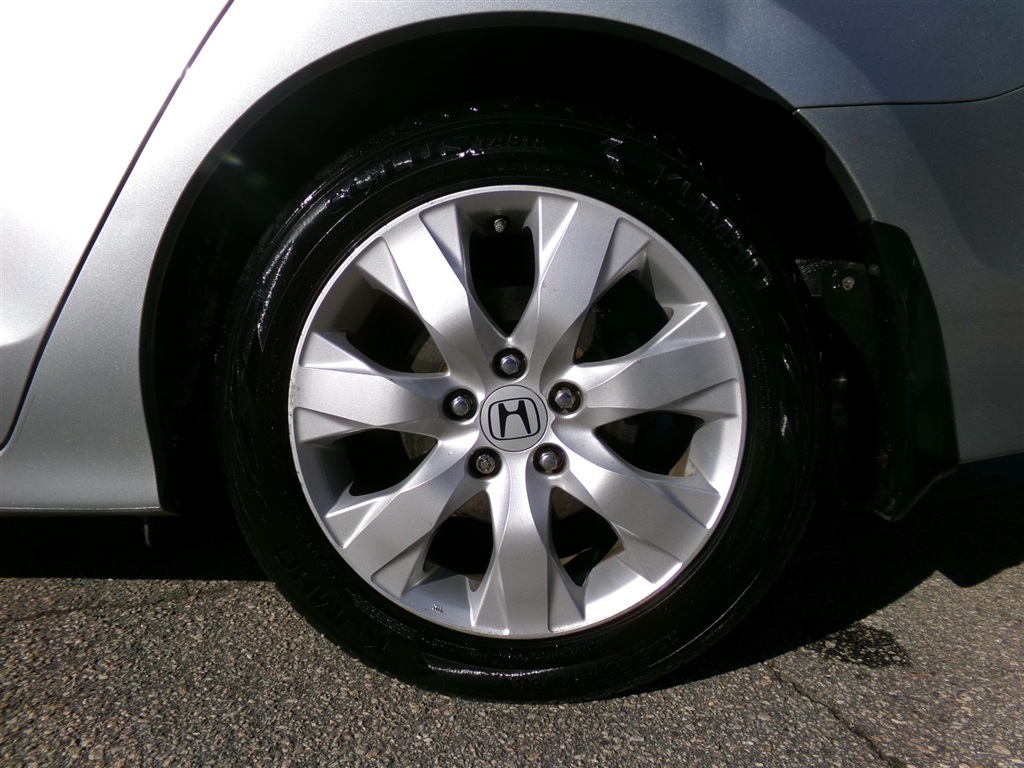 HondaAccord EX-L V-6 Sedan AT15