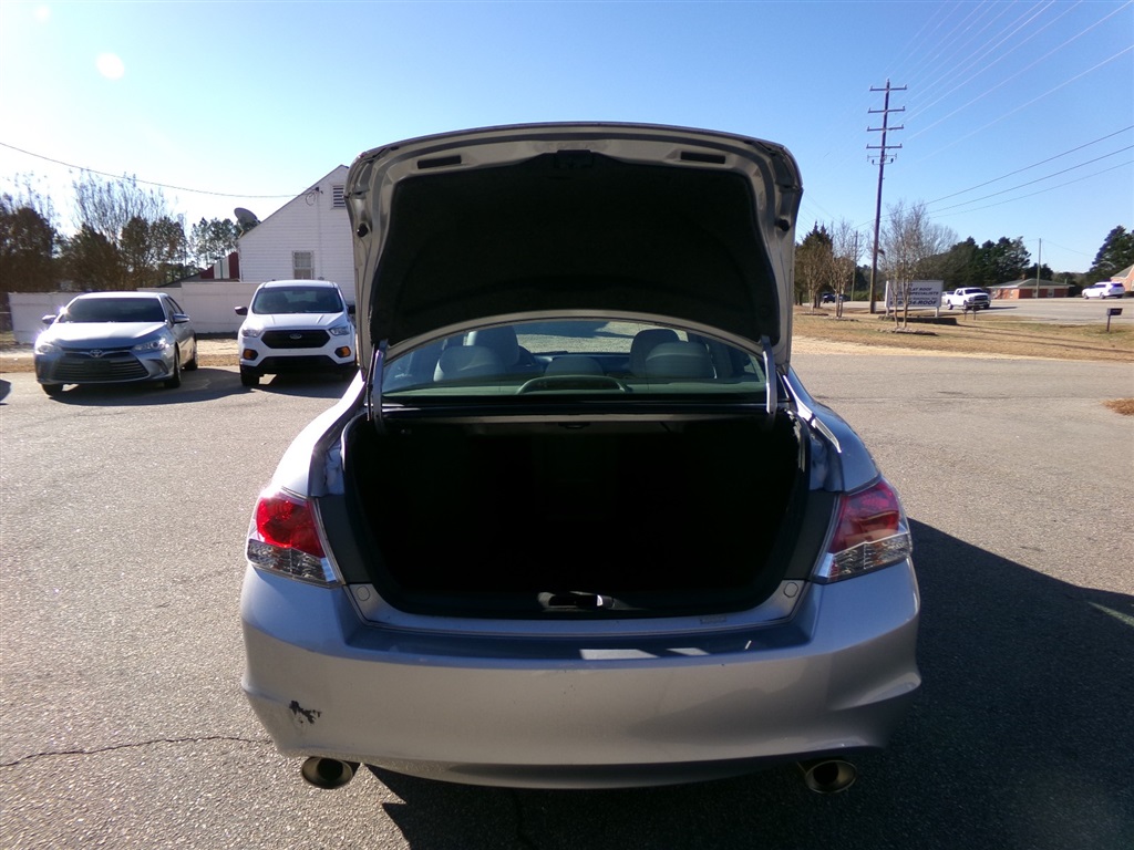 HondaAccord EX-L V-6 Sedan AT7