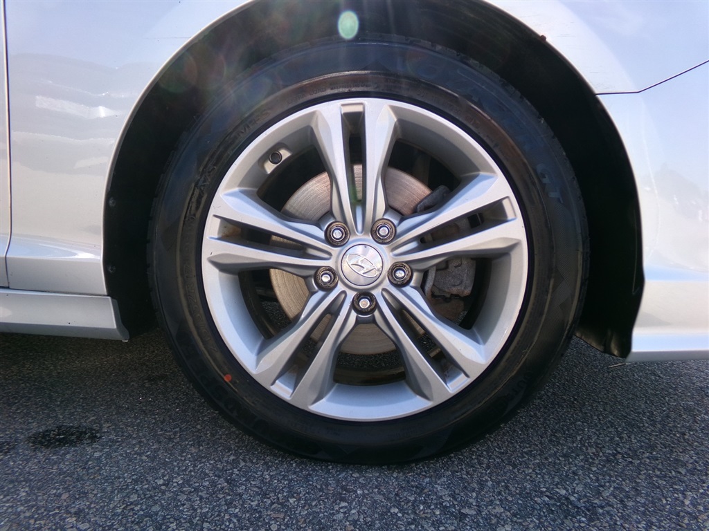 HyundaiSonata Sport12