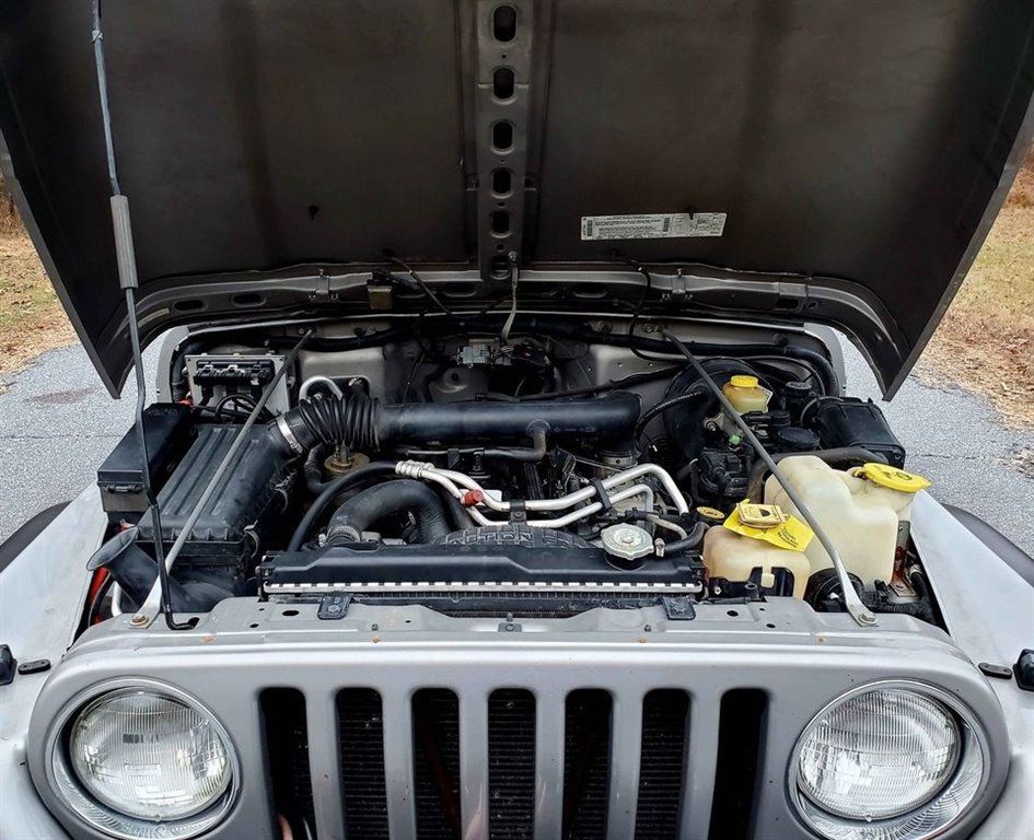 2001 Jeep Wrangler Sport photo