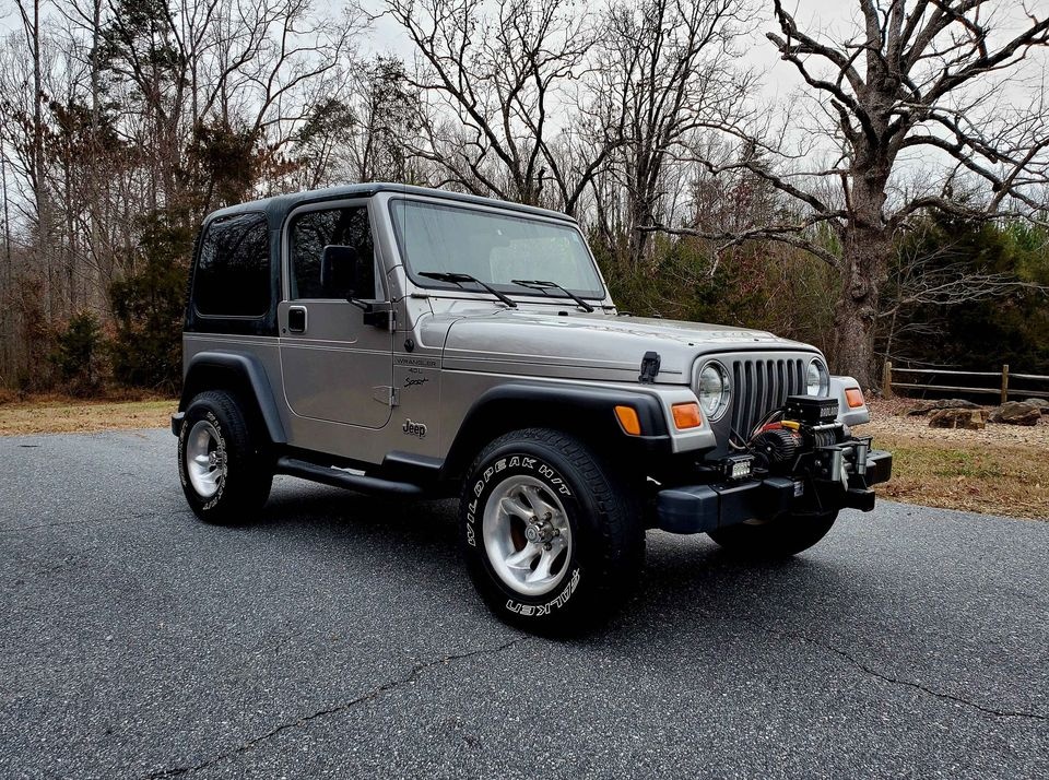 2001 Jeep Wrangler Sport photo