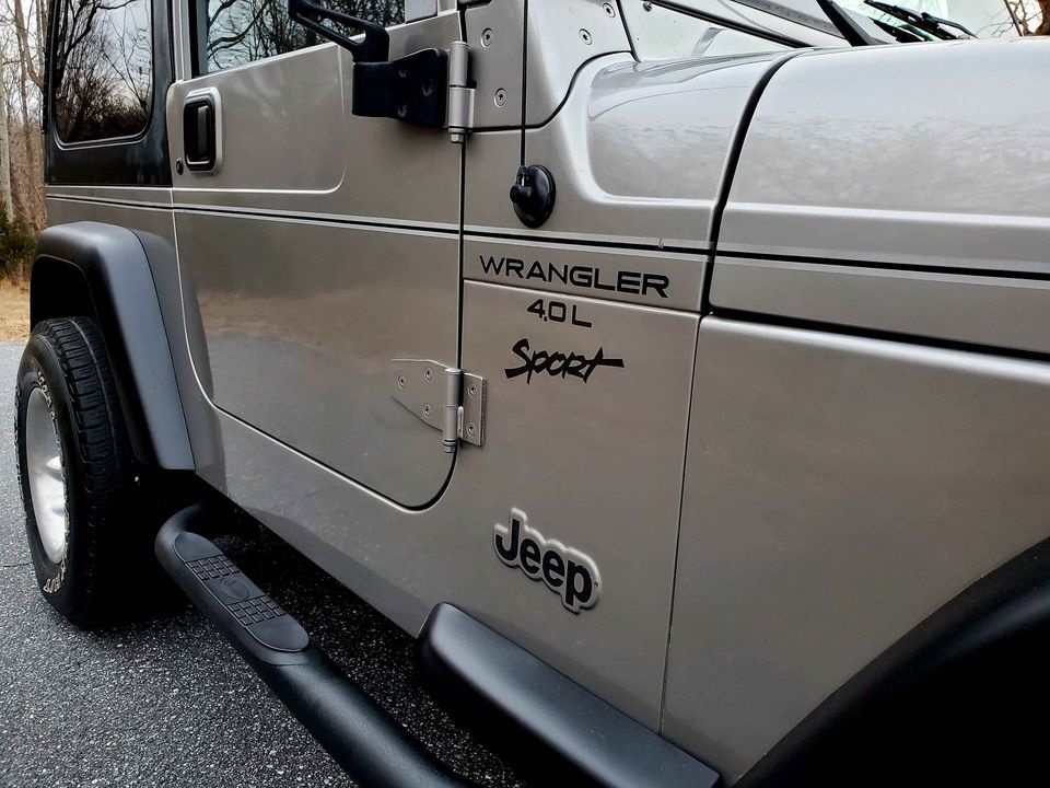 2001 Jeep Wrangler Sport photo