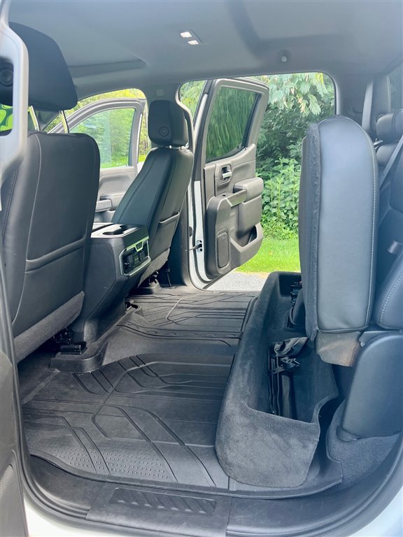 ChevroletSilverado 1500 LTZ Crew Cab 4WD20