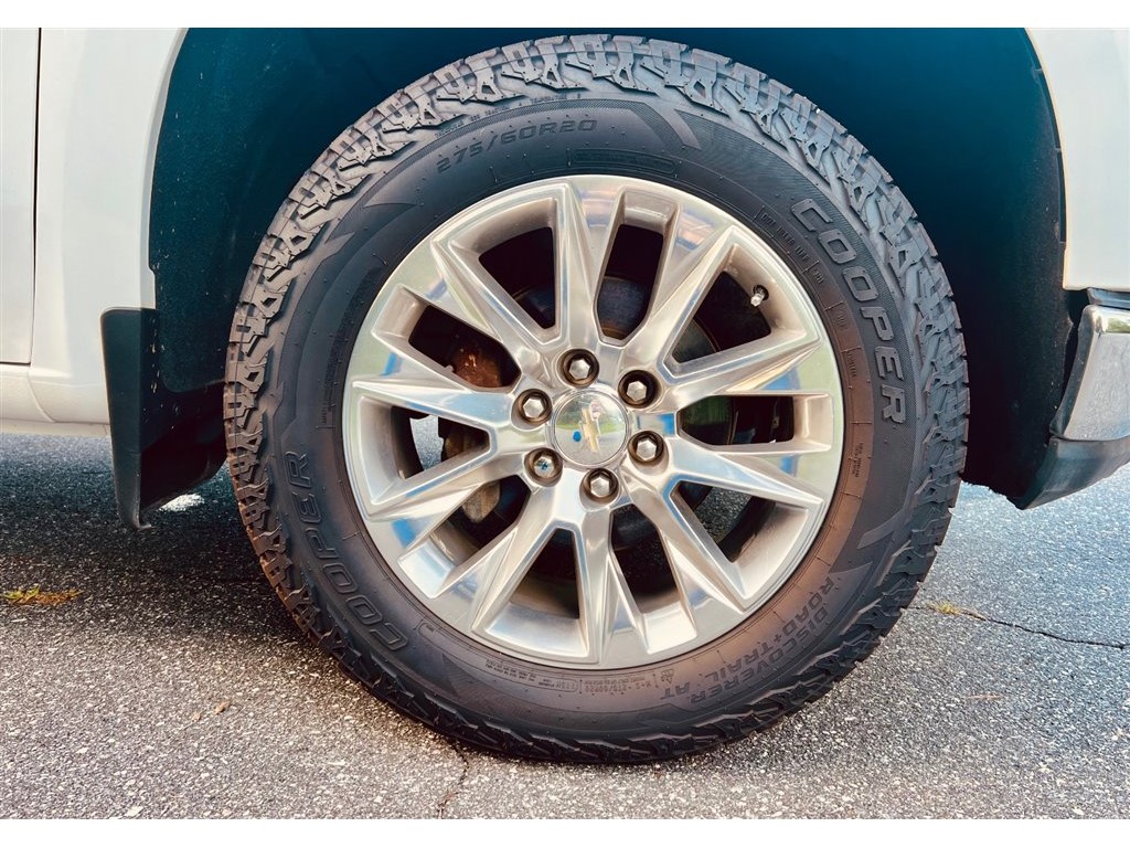 ChevroletSilverado 1500 LTZ Crew Cab 4WD6