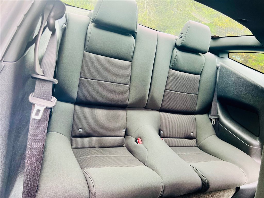 FordMustang V6 Coupe14