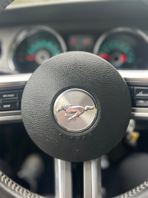 FordMustang V6 Coupe17