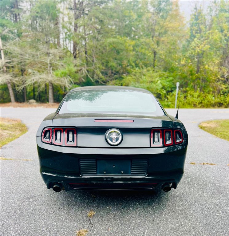 FordMustang V6 Coupe3