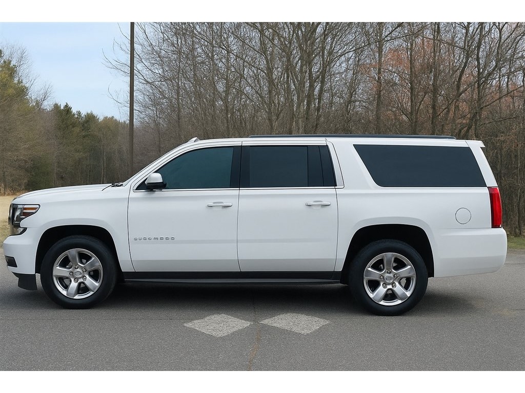 ChevroletSuburban LTZ 4WD2