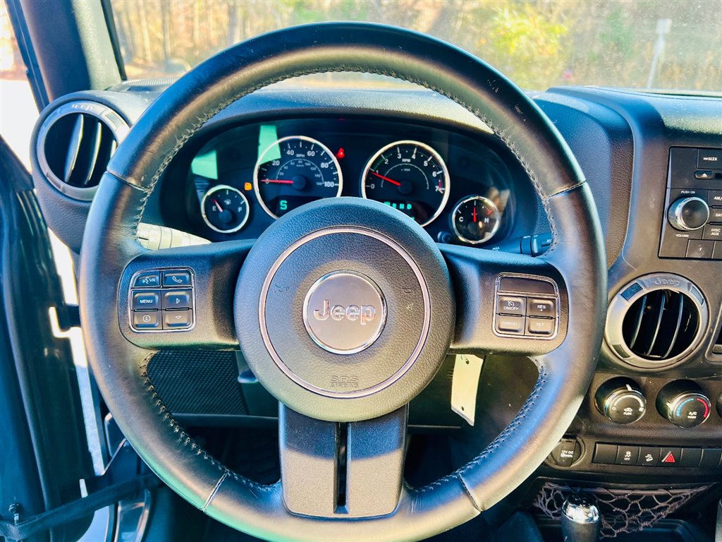 JeepWrangler Unlimited Sport 4WD14